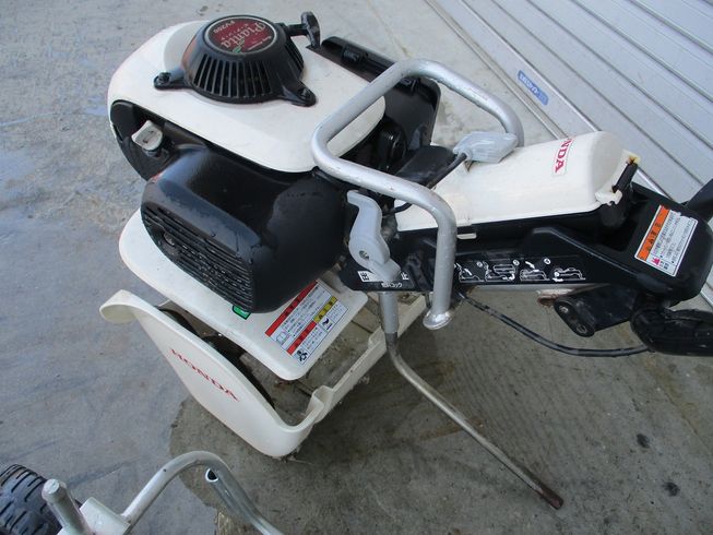 管理機 FV200 写真２