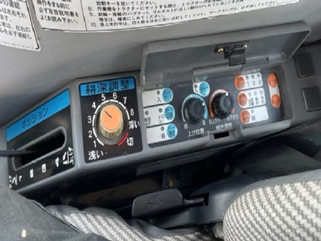 トラクター ATK33C-UCY 写真８