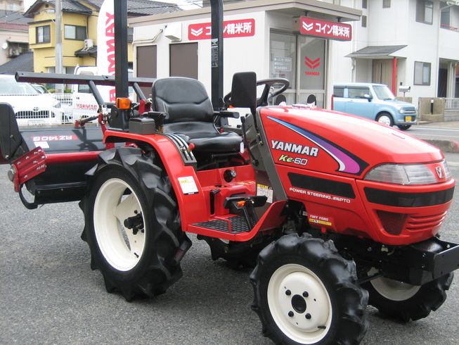 トラクター KE-60ABPUS4 写真４