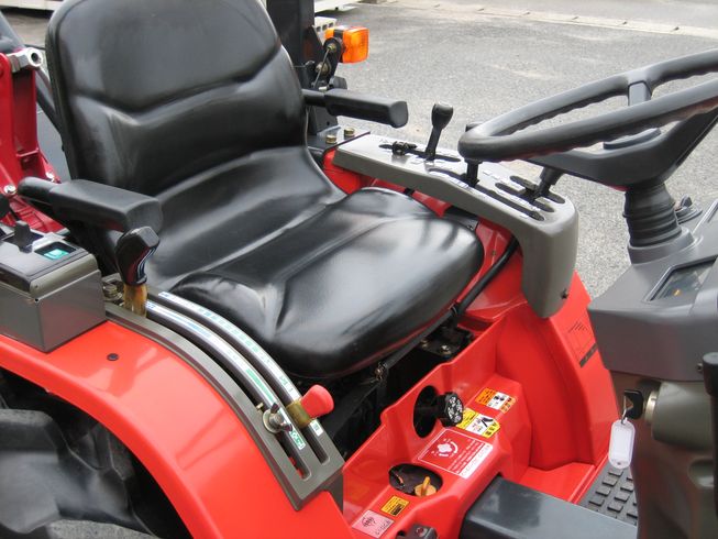 トラクター KE-60ABPUS4 写真９