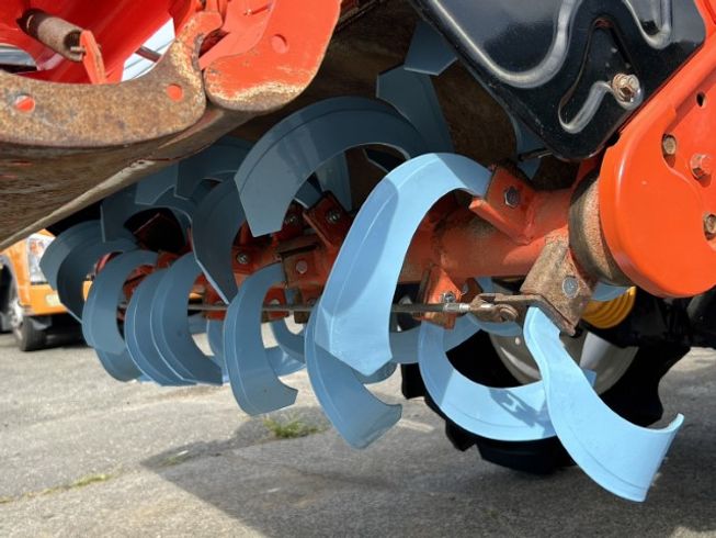 トラクター KT22BMA 写真２