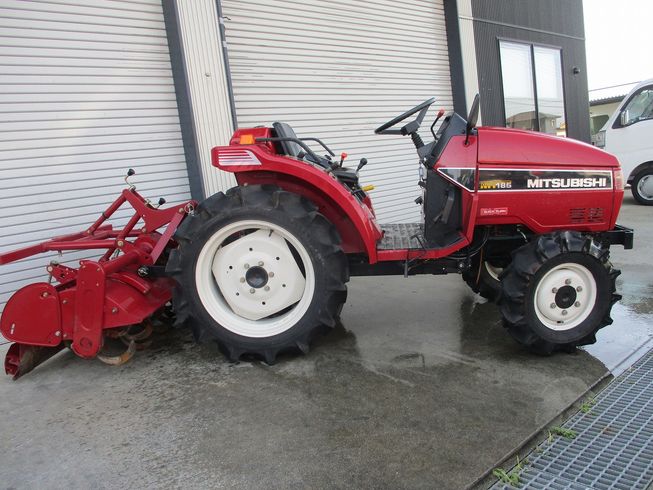 トラクター MT185 写真３