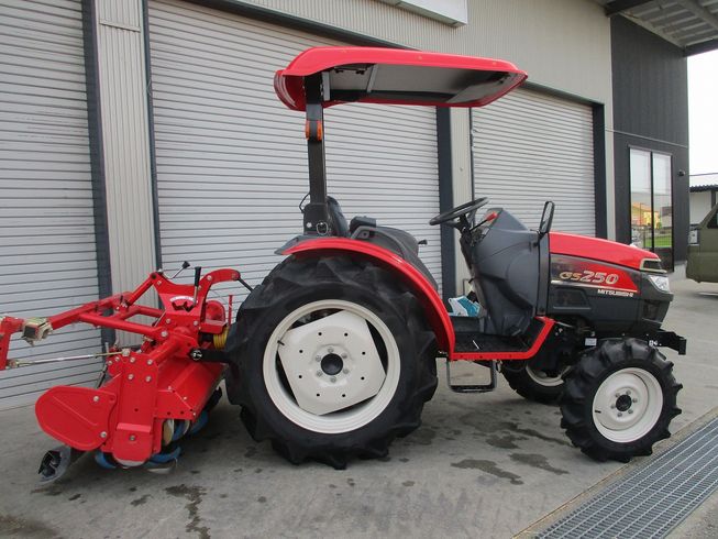 トラクター GS250 写真２