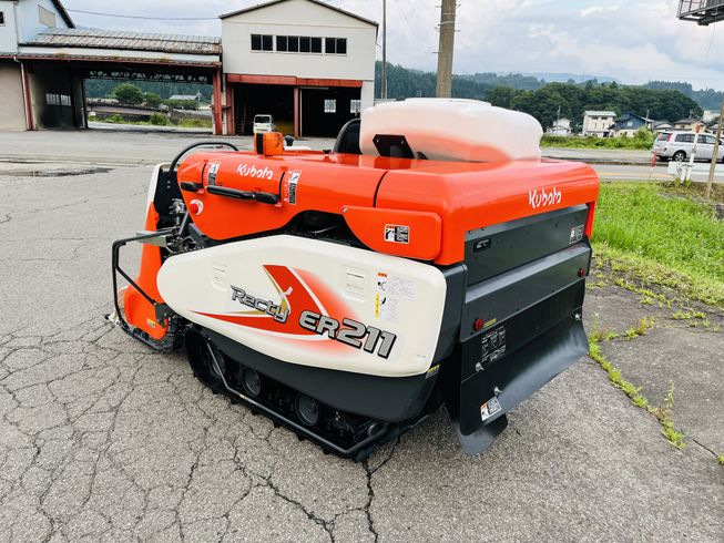 コンバイン ER211N(W) 写真４