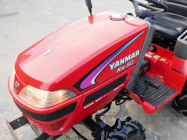トラクター Ke-50 写真２