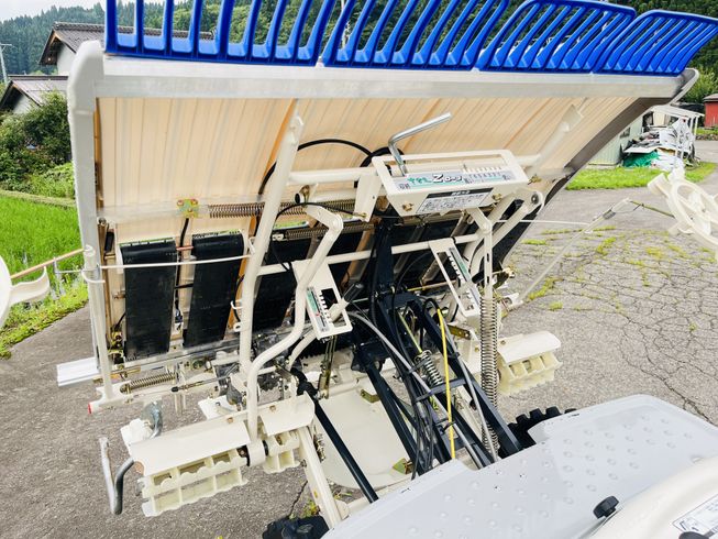 田植機 PQZ4-VL 写真６