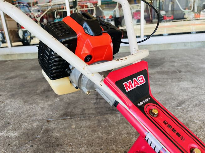 水田除草機(ミニカルチ) MA3 写真６