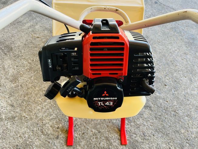 水田除草機(ミニカルチ) MA3 写真５