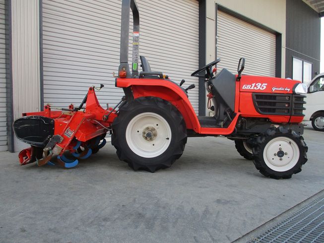 トラクター GB135(GB130) 写真３