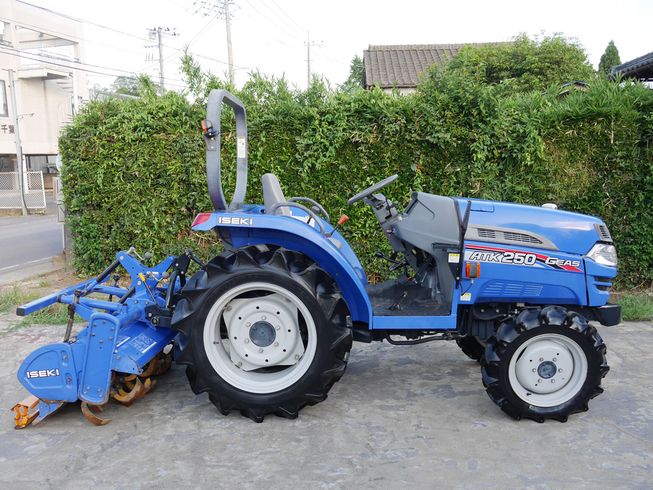 トラクター ATK250 写真２