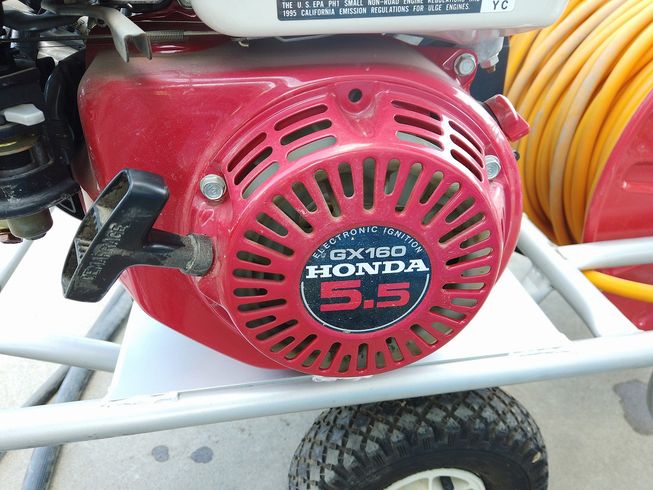 動噴 【動画有】巻車付エンジン噴霧器　JH300H 写真４