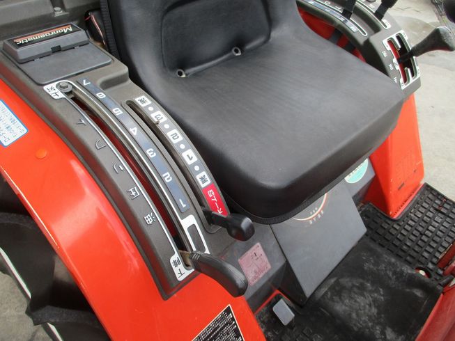 トラクター A13 写真８