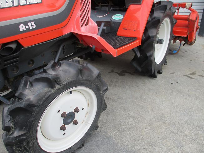 トラクター A13 写真３