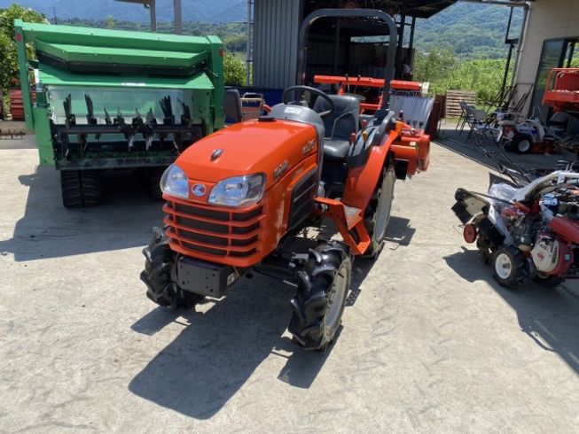 トラクター KB16MA 写真５