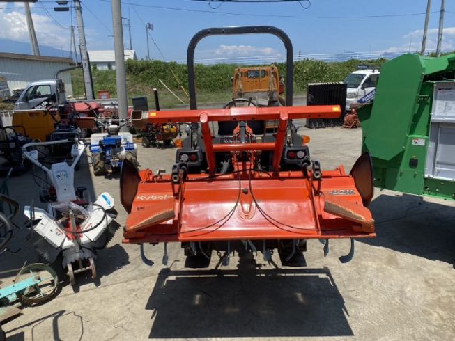 トラクター KB16MA 写真２