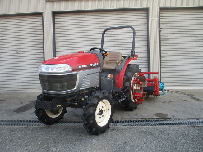 トラクター EF224 写真３