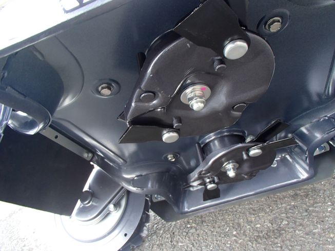 草刈機 AZ853 写真６