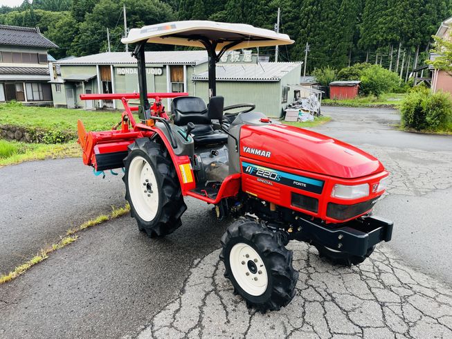 トラクター AF220S 写真２