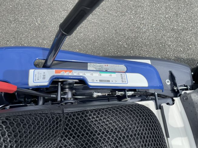 乗用草刈機 RM983X 写真10