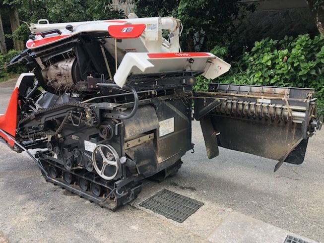 コンバイン AR216 写真８