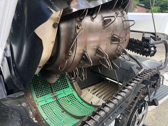 コンバイン AR216 写真７