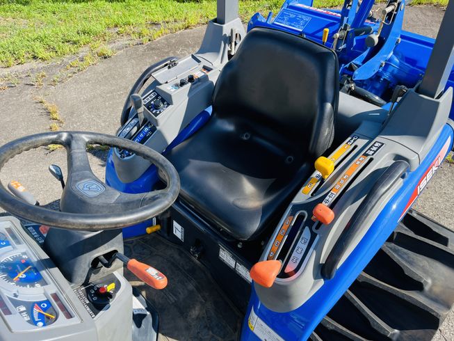 トラクター TH265-CHB 写真７