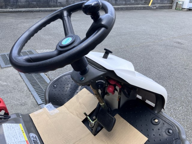 草刈機 RM88 写真３