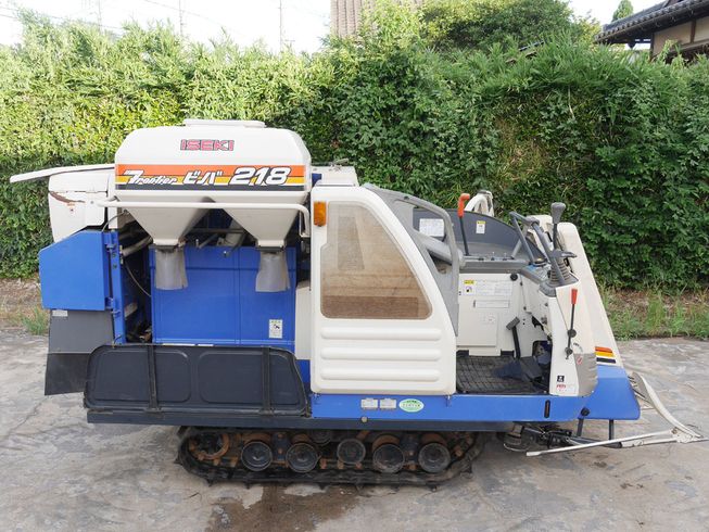 コンバイン HVG218-KWC 写真２