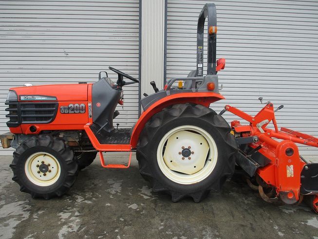 トラクター GB200 写真３