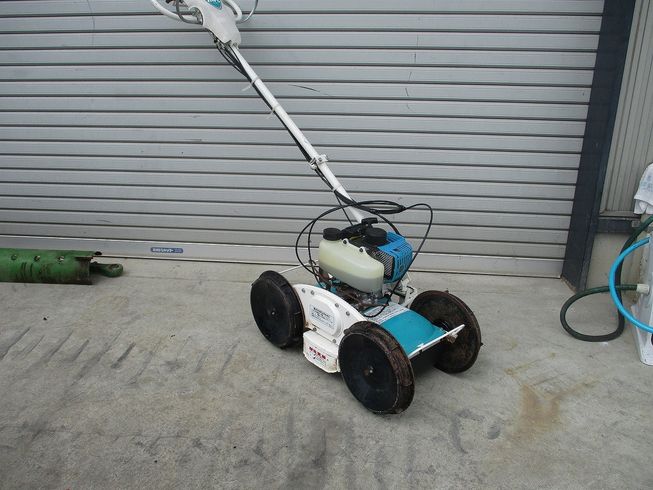 草刈機 GC-K300 写真２