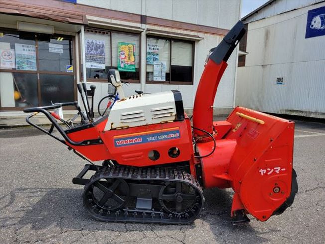 除雪機 YSR100DX-E 写真２