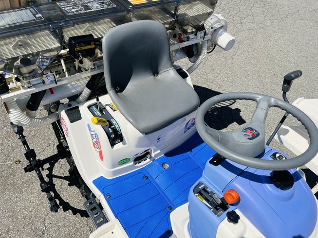 田植機 LV4 写真７