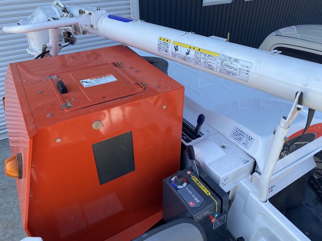 コンバイン AR323G-DXW2 写真７