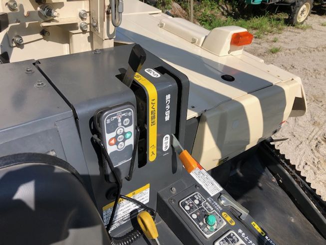 コンバイン V435 写真８