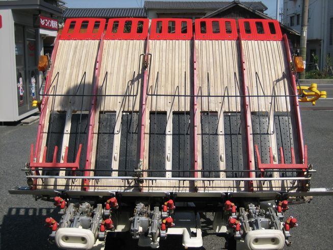 田植機 GP5A PWU 写真５