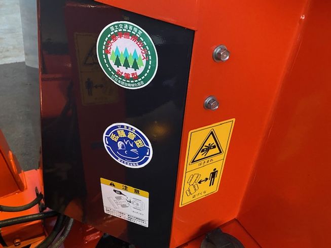 タイヤショベル　ホイールローダー R330 写真７