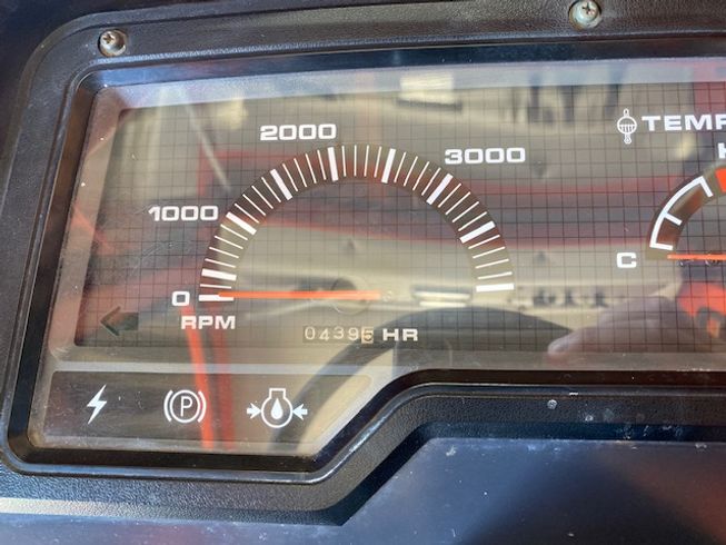 タイヤショベル　ホイールローダー R330 写真11