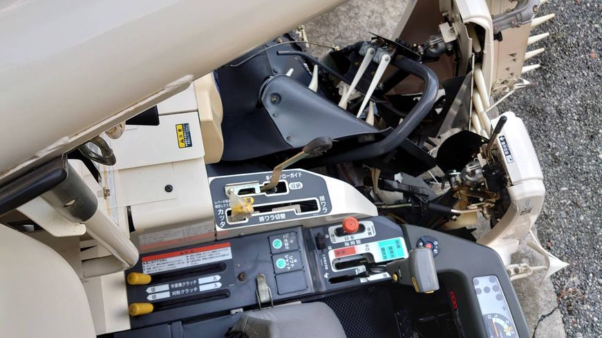 コンバイン VM213 写真６