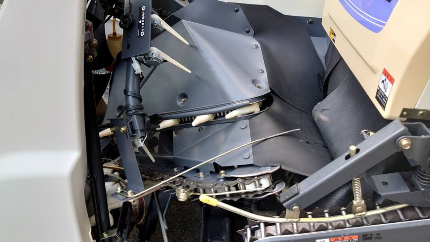 コンバイン VM213 写真８