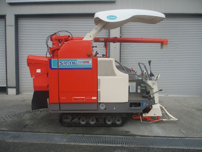 コンバイン SR16A 写真４