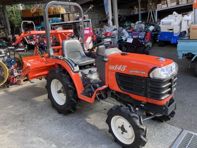 トラクター GB145 写真２