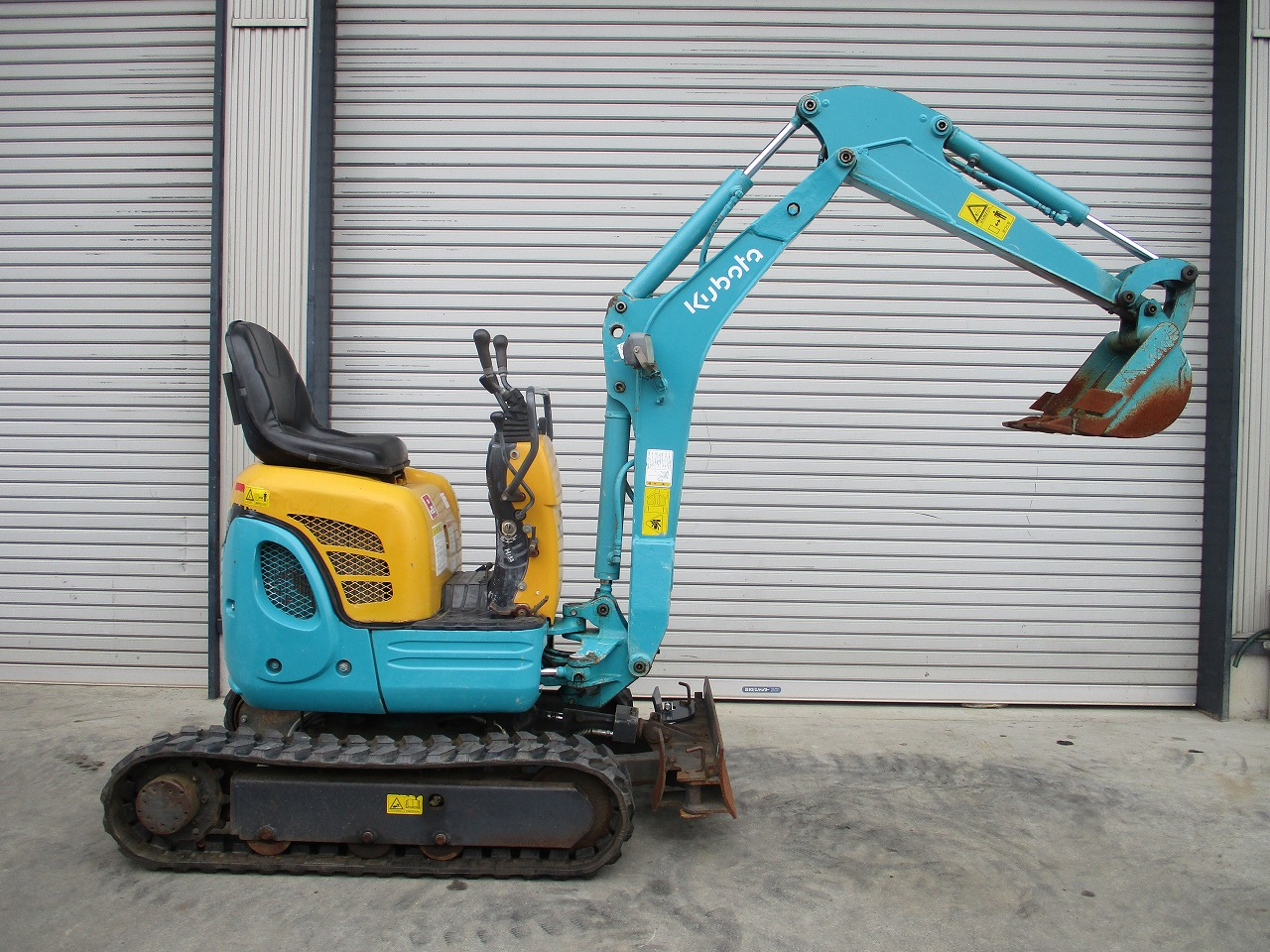 バックホー U-10 写真４