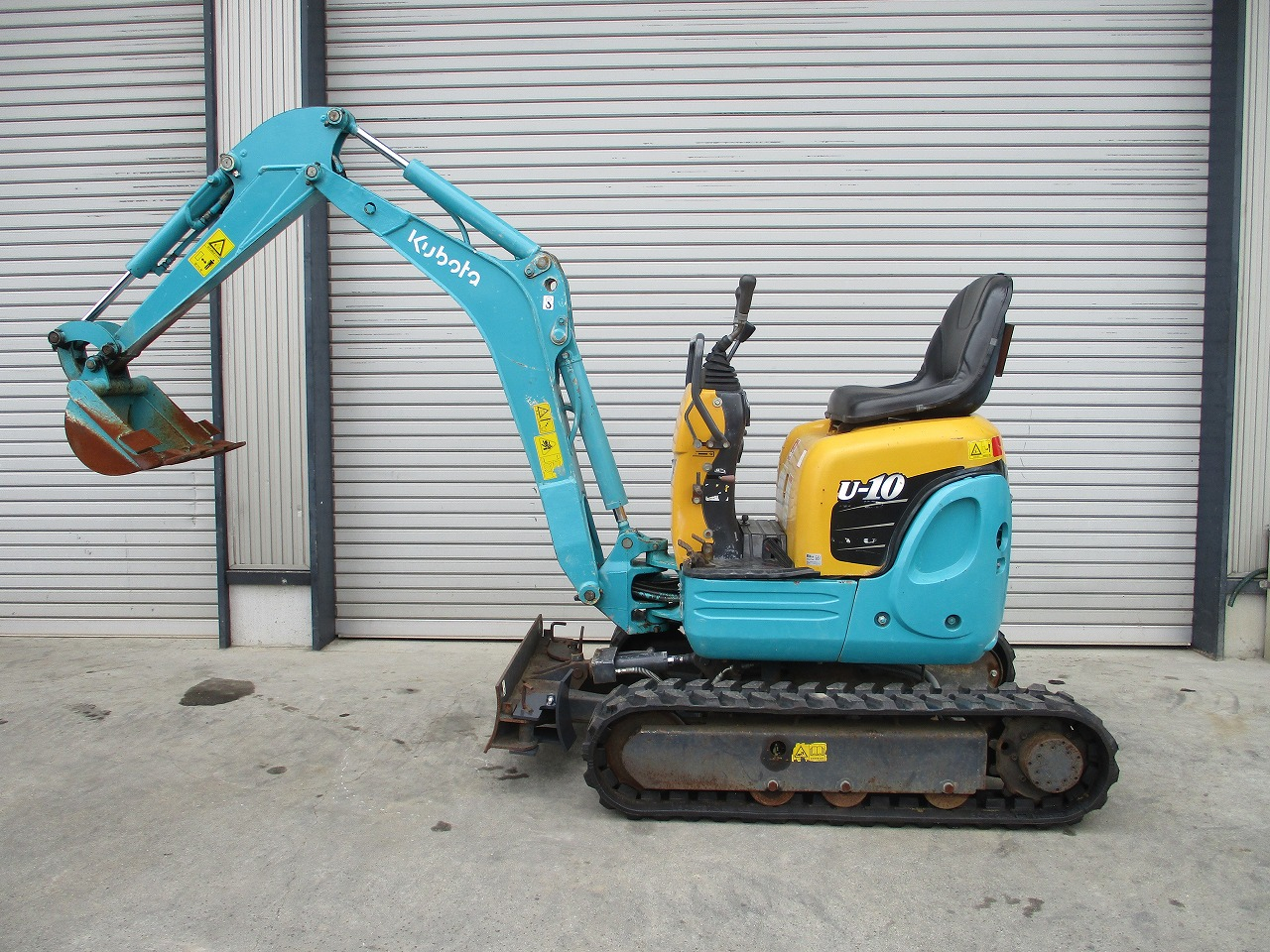 バックホー U-10 写真３