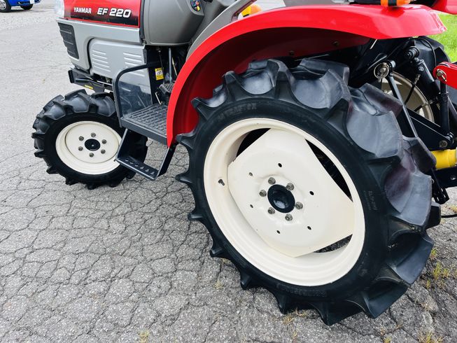 トラクター EF220 写真９
