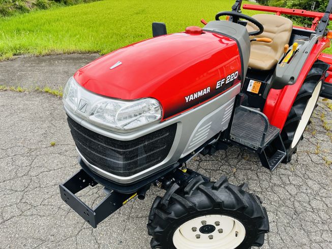 トラクター EF220 写真３