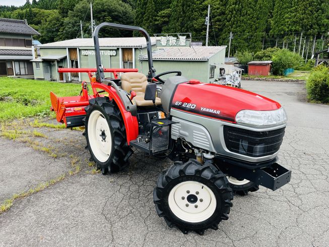 トラクター EF220 写真２