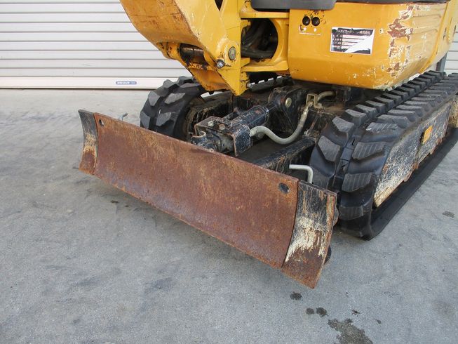 バックホー 008CR 写真７