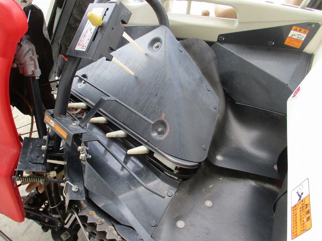 コンバイン AJ218 写真７