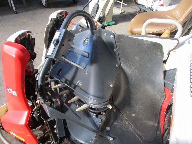 コンバイン Ee211 写真８