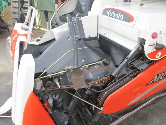 コンバイン ARN216 写真９